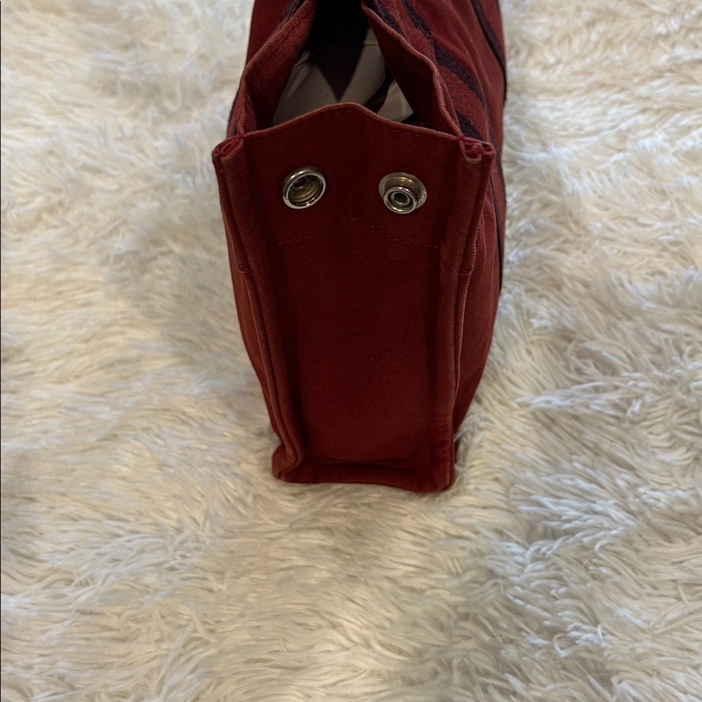 Hermes small tote Dark Red & Brownish Black 
Minor corner wear one corner only - Picture 4 of 12